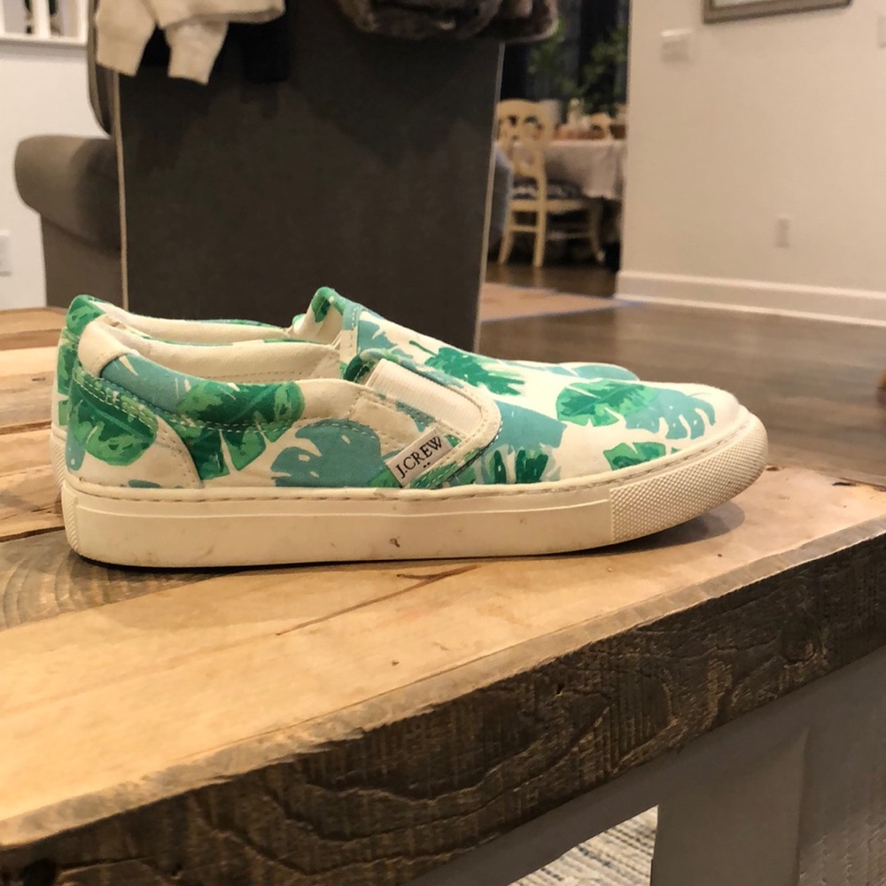 J.Crew palm tree shoes.small size 6 runs really small